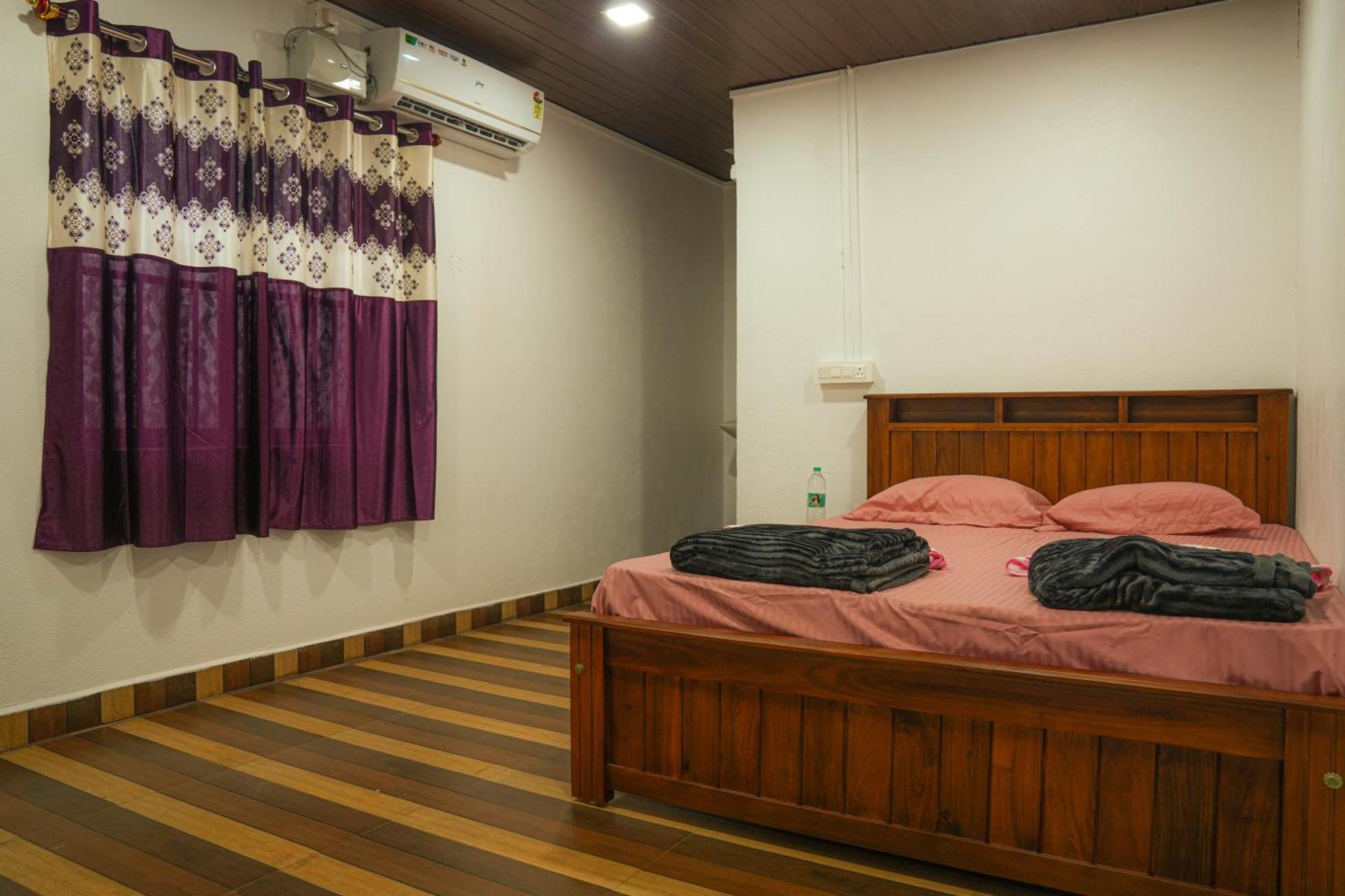 White Sand Beach Stay Resort Kumta Buitenkant foto